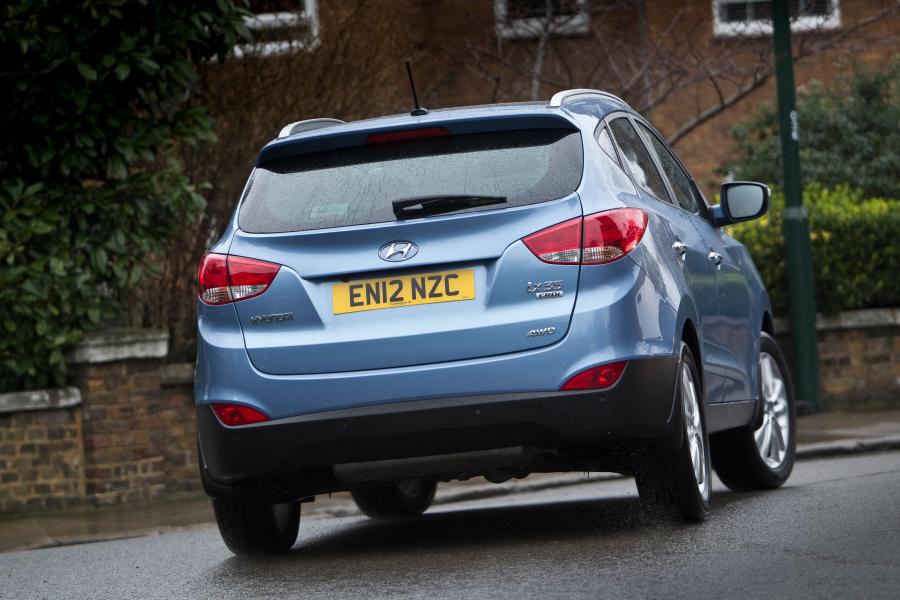  Hyundai ix35 2013 года  (UK) (фото 43 из 93)